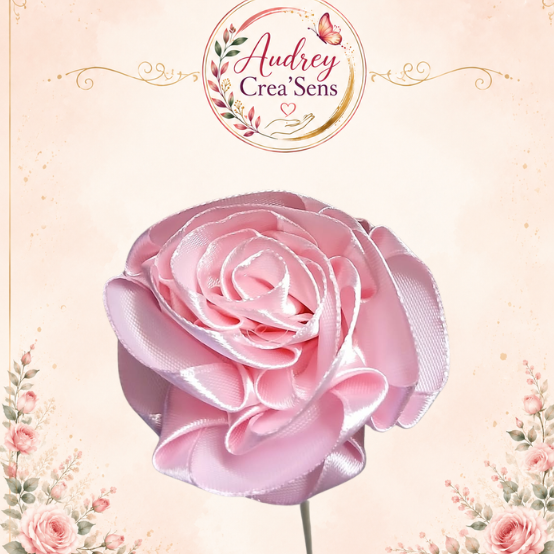 Rose satin fait main